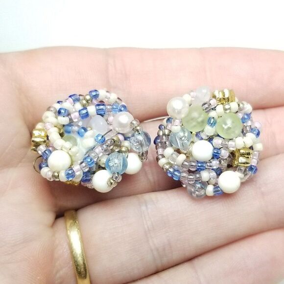 Vintage Purple Blue Beaded Cluster Clip On Earring, Retro 50s 60s Style, Estate - Picture 3 of 5